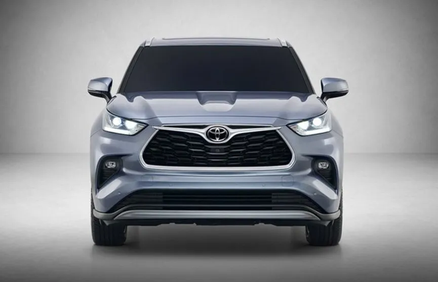 Новый кроссовер Toyota представили в США